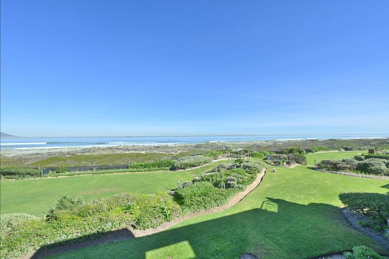 3 Bedroom Property for Sale in Dolphin Beach Western Cape